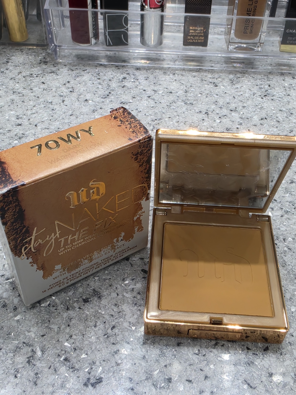 Urban Decay Stay Naked the Fix Foundation shade 70 WY